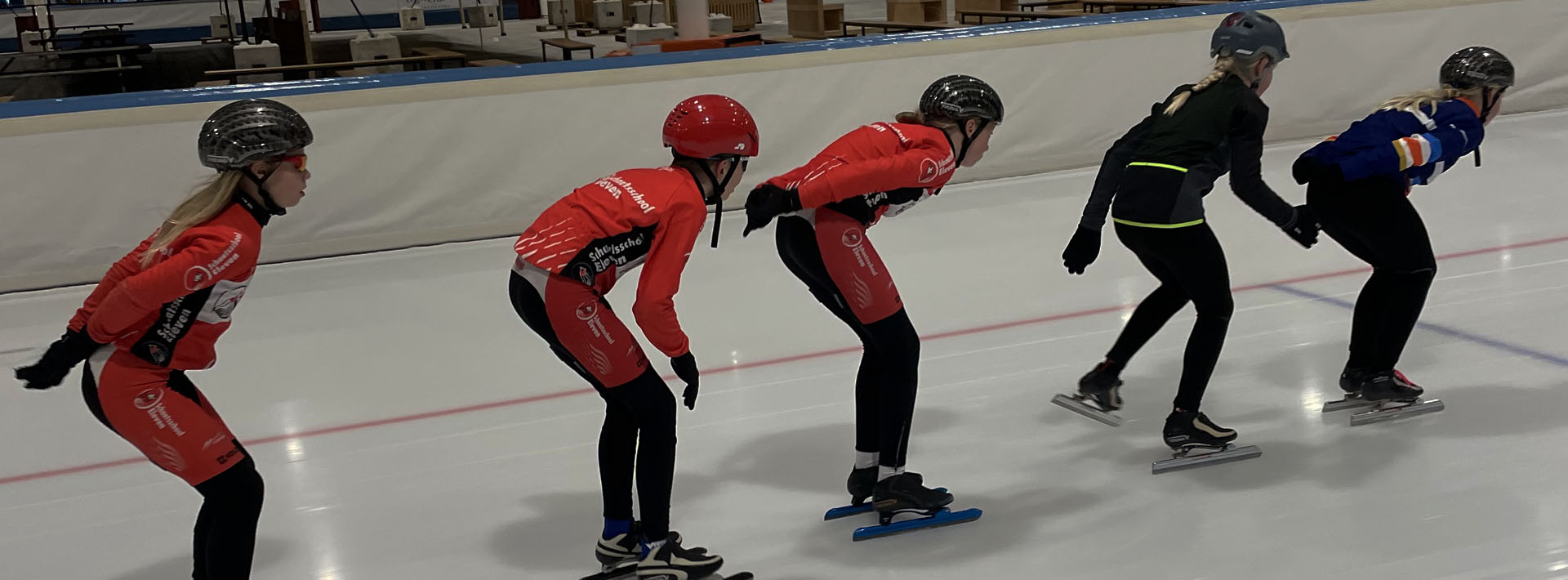 Aanbod Schaatsles-Schaatstraining-Friesland-Elfstedenhal-Leeuwarden-Schaatsschool-Eleven-Aanmelden-2024-2025