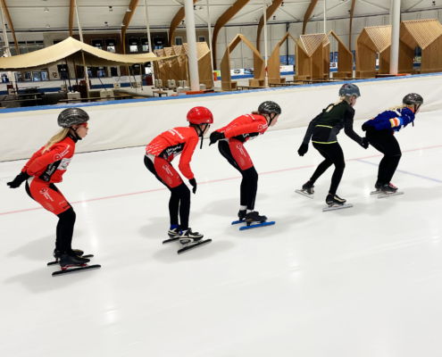 Inschrijven Schaatsles-Schaatstraining-Friesland-Elfstedenhal-Leeuwarden-Schaatsschool-Schaatsgroep Eleven-Aanmelden-2024-2025